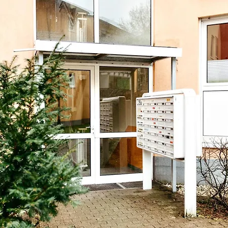 Edler Wohnraum Luxurioese Stadtoase Mit Balkon, Kaffeevollautomat, Lift & Parkplatz Apartment *