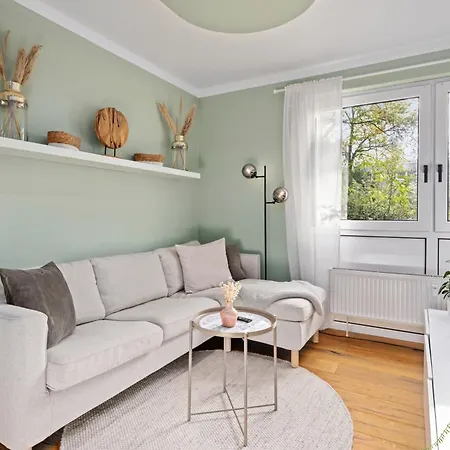 Apartment Edler Wohnraum Luxurioese Stadtoase Mit Balkon, Kaffeevollautomat, Lift & Parkplatz